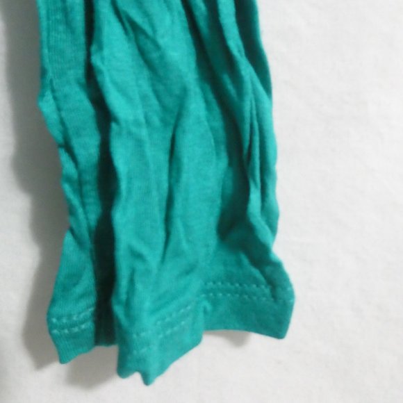 U2B | medium | Long Sleeve Shirt With Keyhole Back and Faux Undershirt Back - Picture 10 of 16